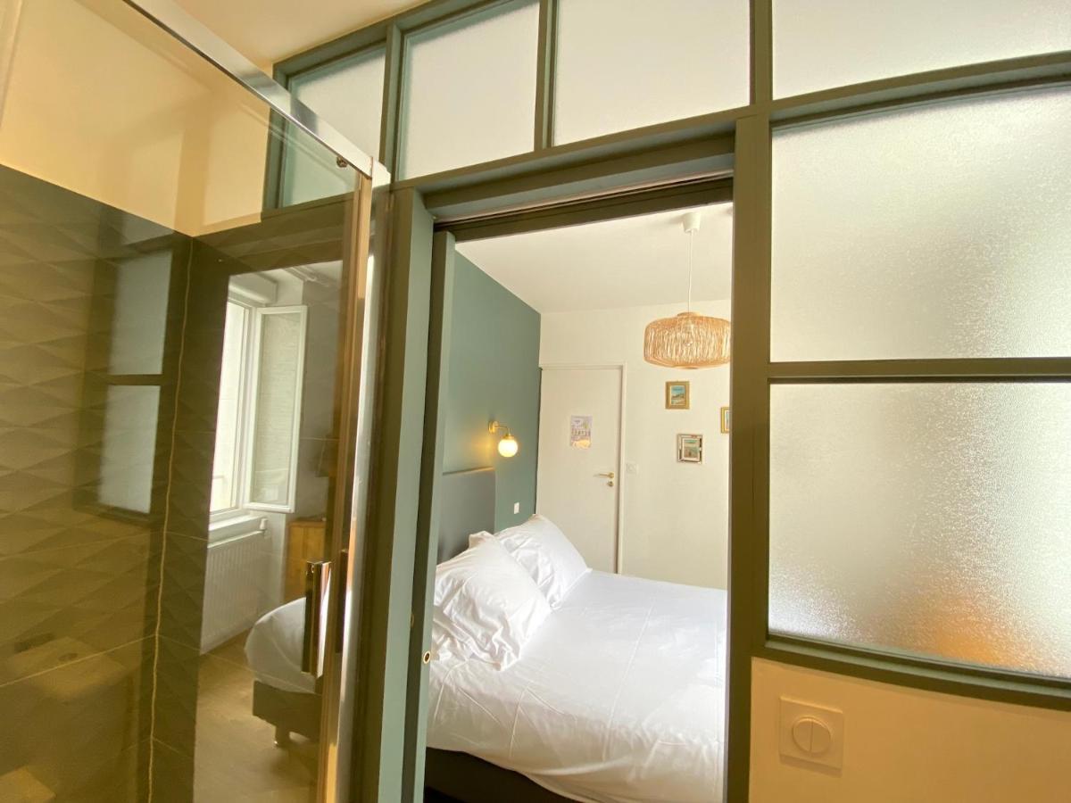 Hotel Saint-Michel ディナール エクステリア 写真